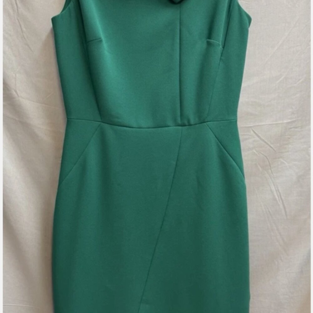 Tahari Arthur S. Levine Kelly Green Sheath Dress | Size 18| Asymmetrical & Sleek